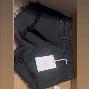 black shorts, on sale for 17$ instead of 22$ , brand is Kancan W 1/24 brand new